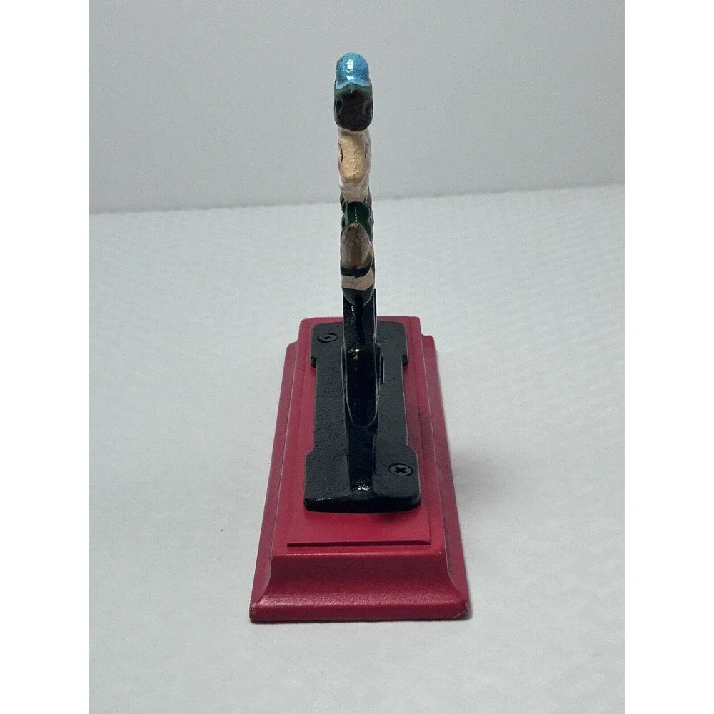 Vintage Cast Iron Soldier Nutcracker Mounted On Red Wooden Base Nut‎ Cracker